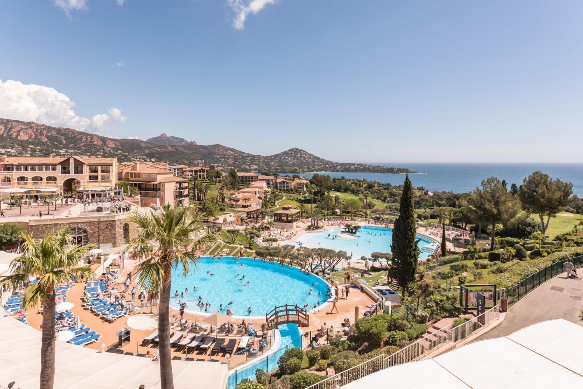 Hotel De L'Esterel Pierre & Vacances Saint-Raphaël المظهر الخارجي الصورة