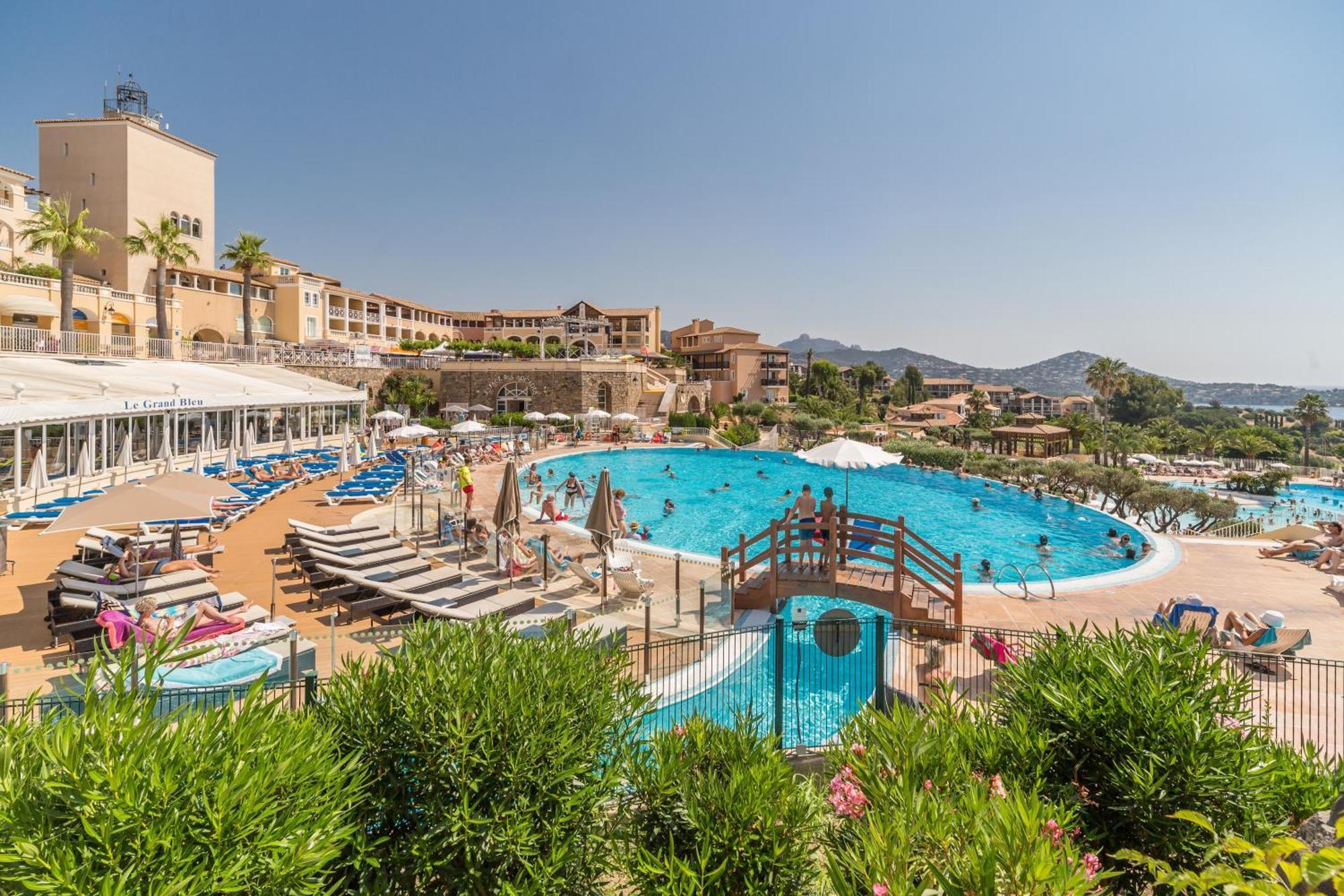 Hotel De L'Esterel Pierre & Vacances Saint-Raphaël المظهر الخارجي الصورة
