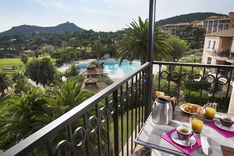 Hotel De L'Esterel Pierre & Vacances Saint-Raphaël المظهر الخارجي الصورة