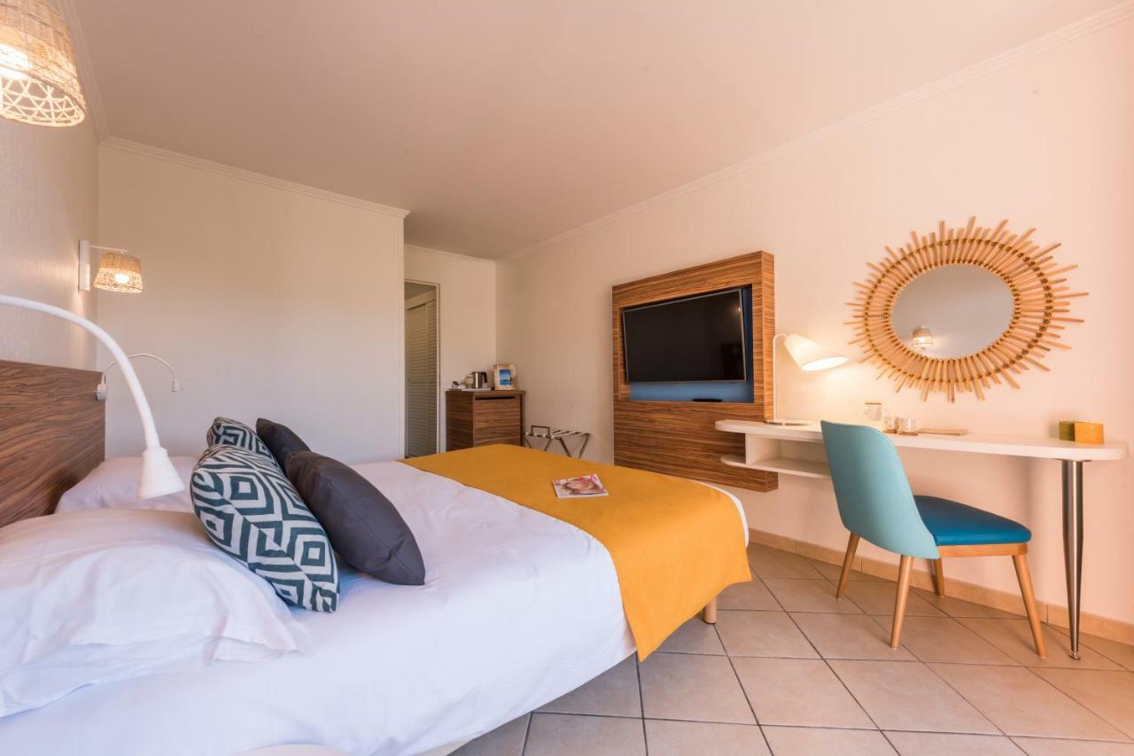 Hotel De L'Esterel Pierre & Vacances Saint-Raphaël الغرفة الصورة